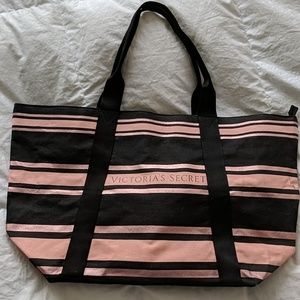 Vs tote